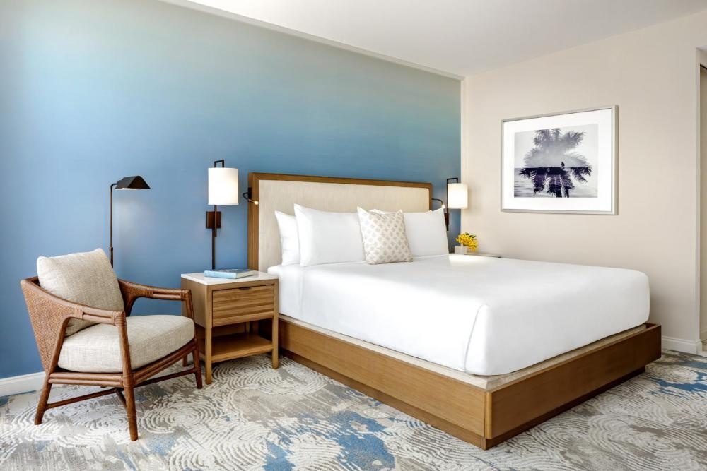 Standard Waikiki View King