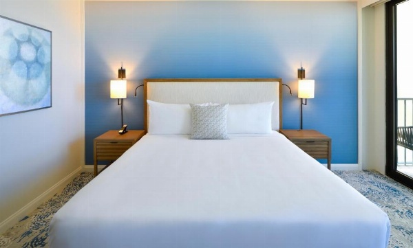 Halepuna Waikiki by Halekulani image 10